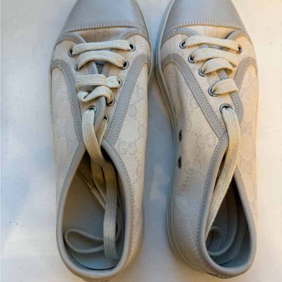 New Gucci Canvas low top sneakers - Picture 2 of 4